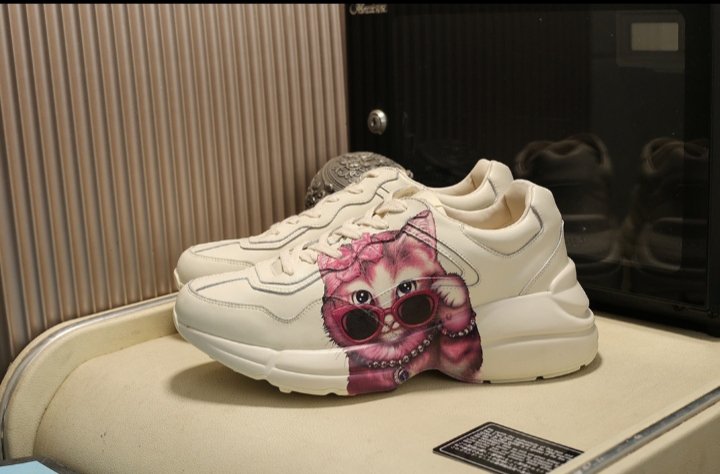 tenis gucci masculino rhyton