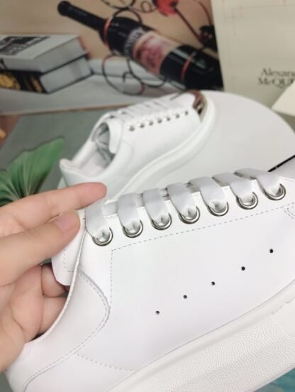 Tênis Alexander McQueen - Image 2