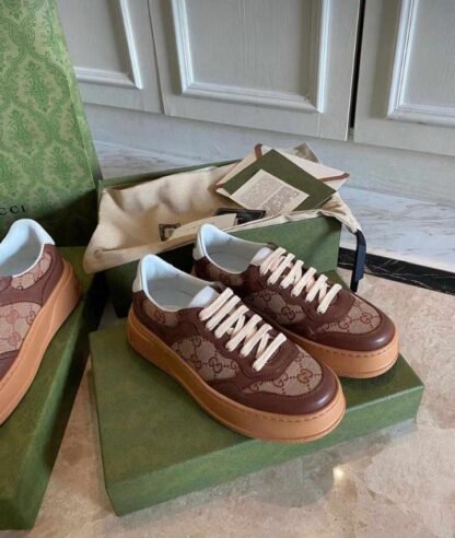 Tênis Gucci