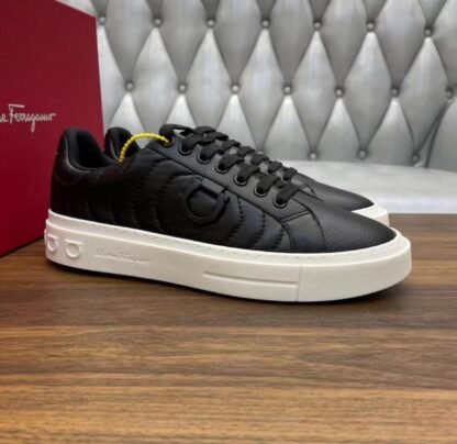 Sapatenis Ferragamo