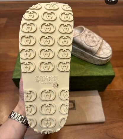 Chinelo Gucci - Image 3