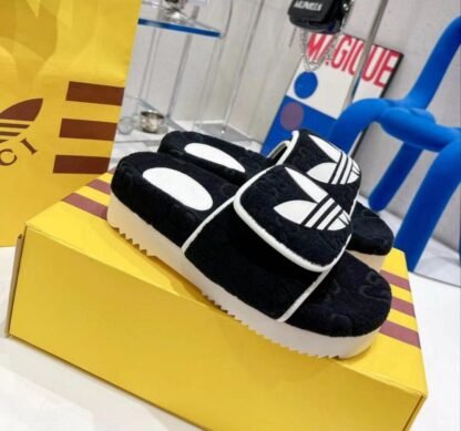 Chinelo Gucci Atoalhado