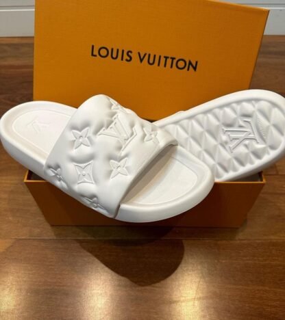 Chinelo Louis Vuitton
