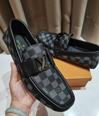 Mocassim Louis Vuitton