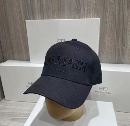 Boné Balmain