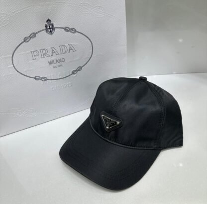 Boné Prada