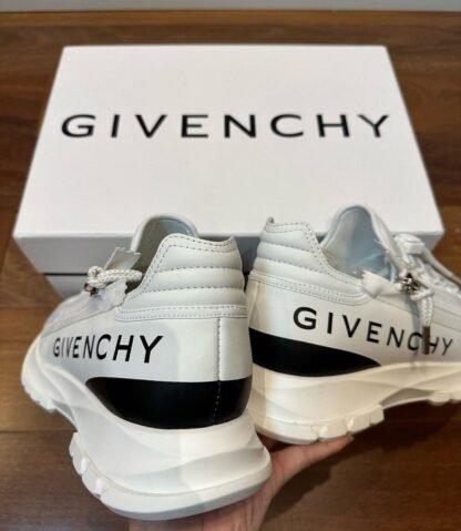 Tênis Givenchy - Imagem 4