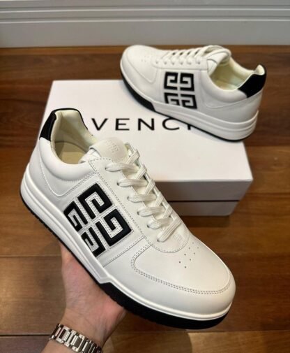 Tênis Givenchy - Image 2