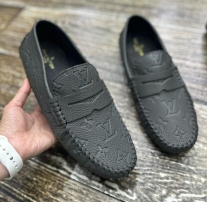 Mocassim Louis Vuitton