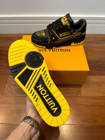 Tênis Louis Vuitton - Image 5