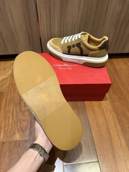 Tênis Ferragamo - Imagem 5