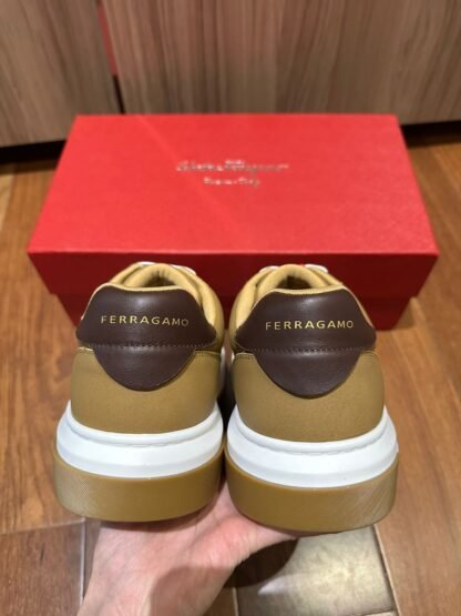 Tênis Ferragamo - Imagem 2