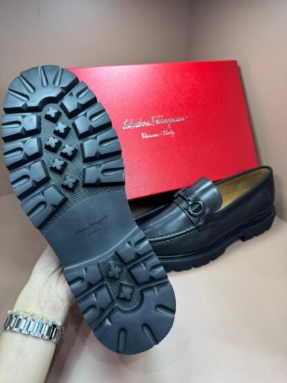 Sapato Ferragamo - Imagem 6