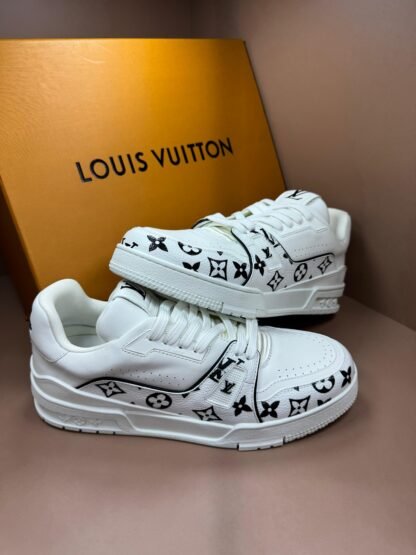 Tênis Louis Vuitton - Imagem 3