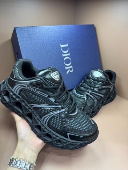 Tênis Dior - Imagem 3