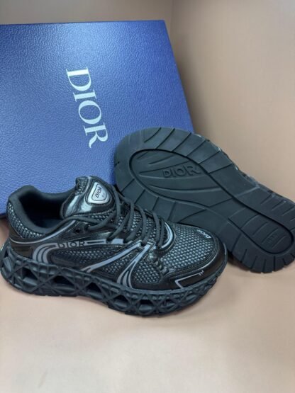 Tênis Dior - Imagem 4