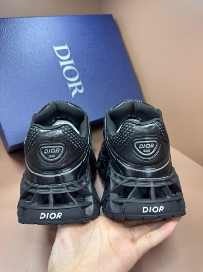 Tênis Dior - Imagem 5