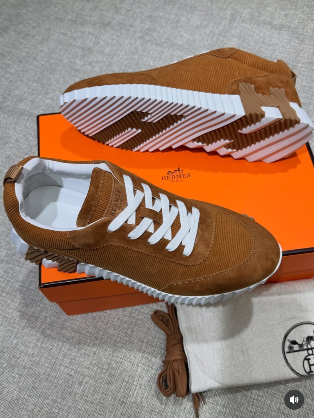 Tênis Hermes - Imagem 2