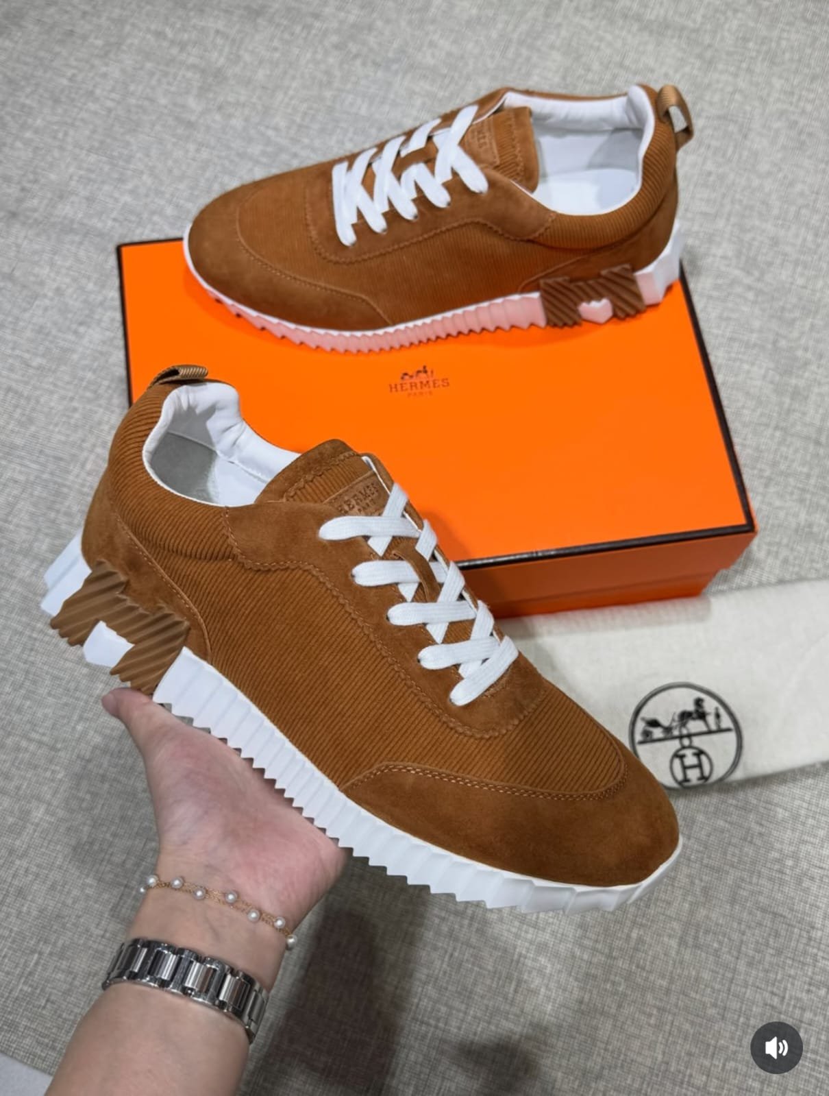 Tênis Hermes - Imagem 3